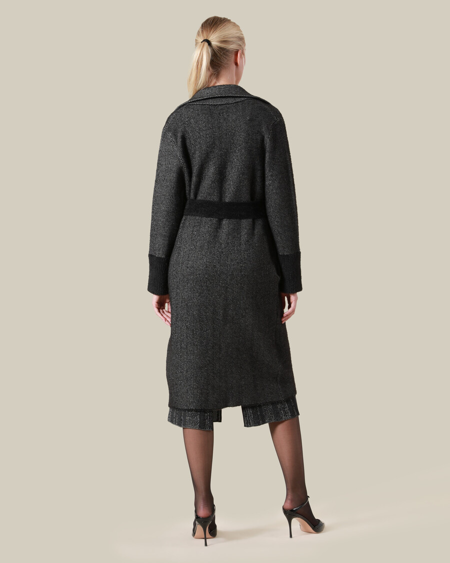 cappotto avvolgente a spina di pesce