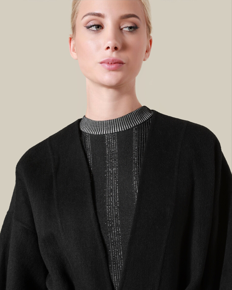 cappotto di lana con frange