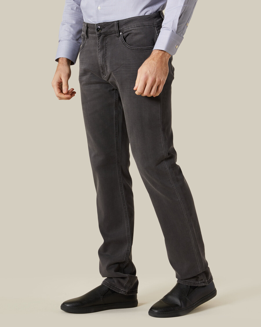 jeans regular fit con toppe