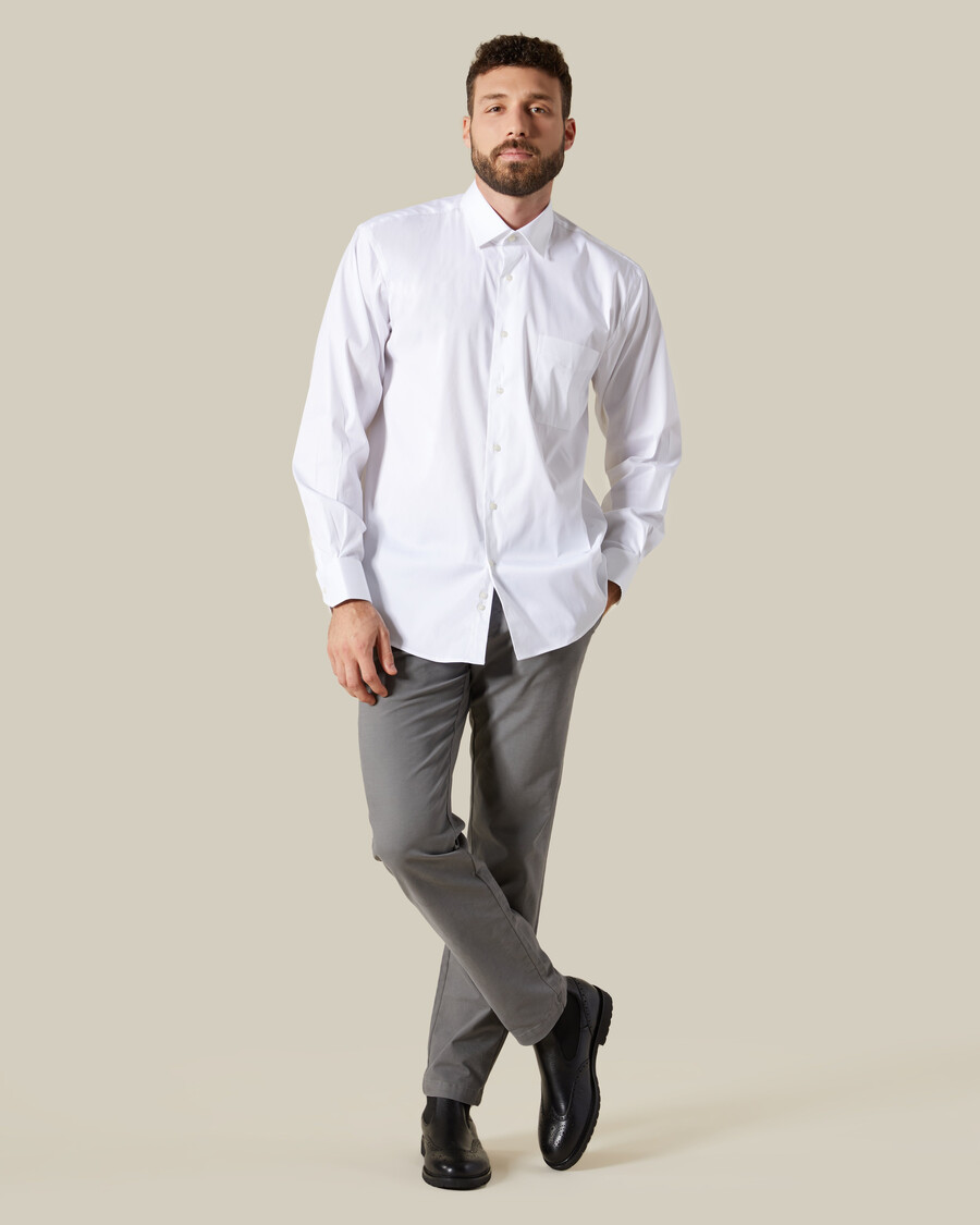 camicia con tasca vestibilità regolare