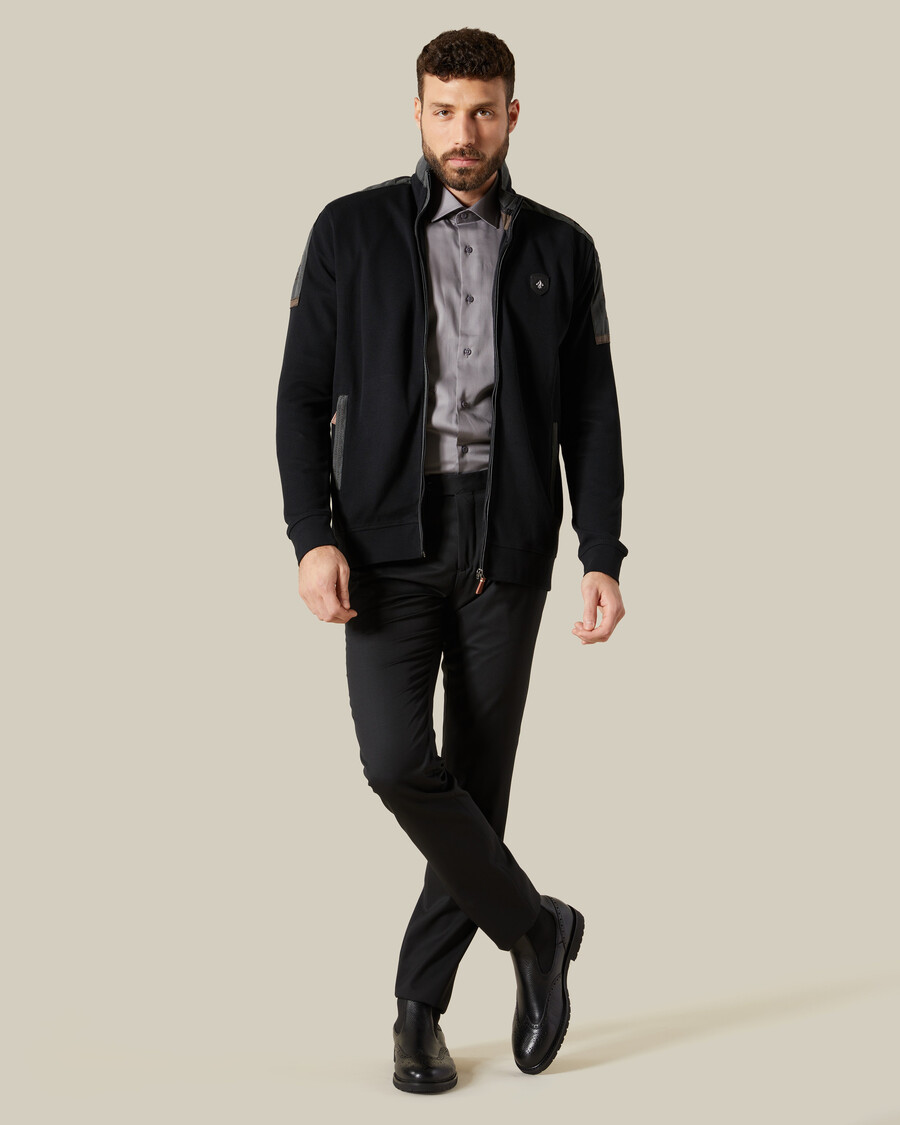 giacca in maglia con toppe in denim