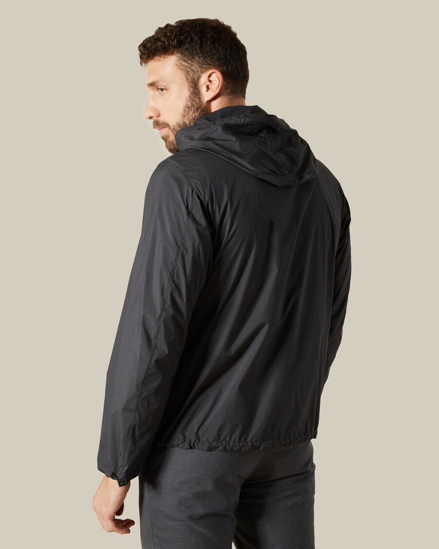 parka con cappuccio