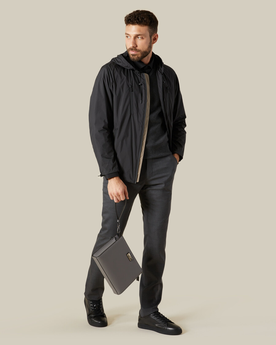 parka con cappuccio