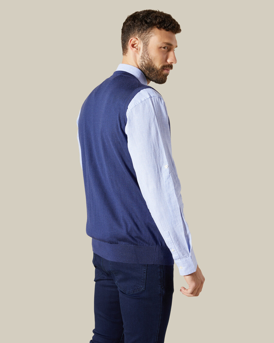gilet con bottoni sul davanti