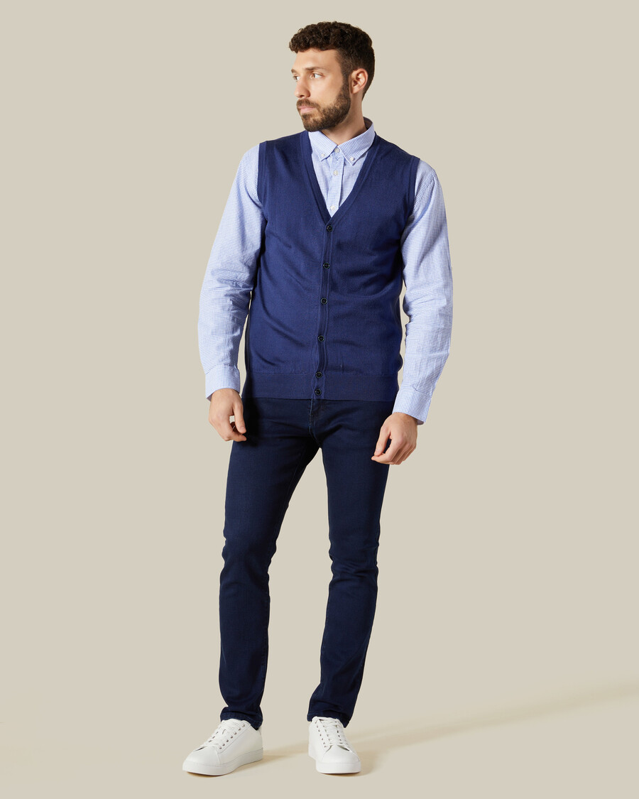 gilet con bottoni sul davanti